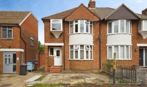 Oulton Crescent, Potters Bar, EN6 3ED