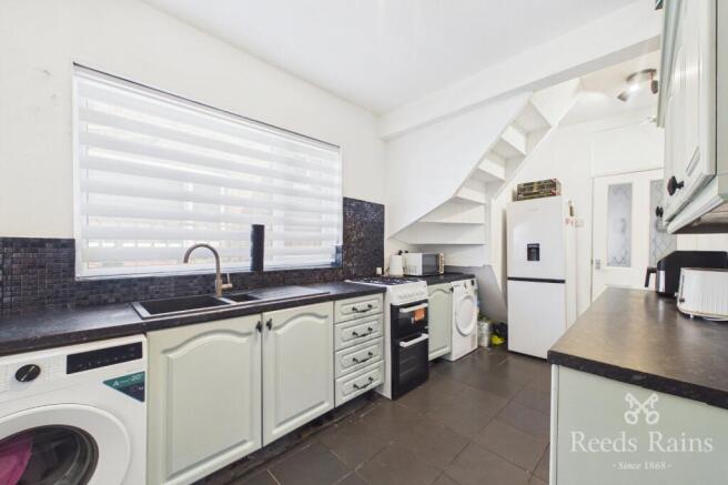 3 bed Terraced for sale Image 5
