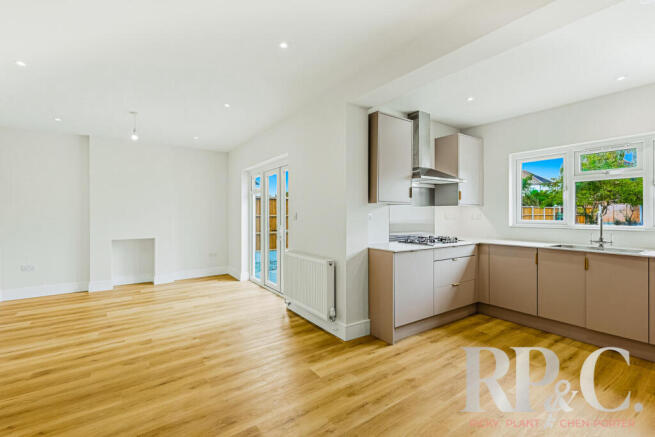 Dining Area/Kitchen