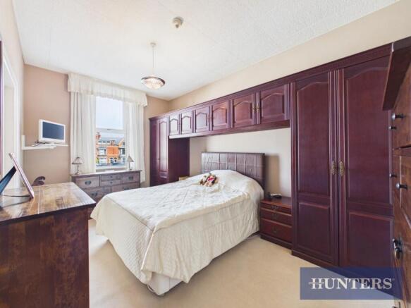 2 bed Apartment for sale Image 9