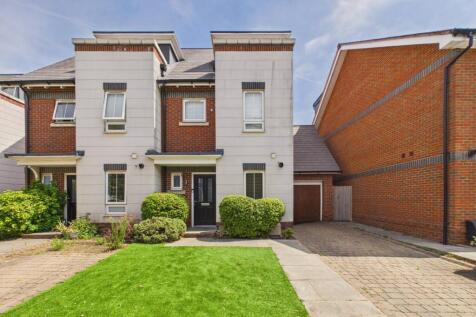 Blackamoor Lane, Maidenhead, Berkshire, SL6