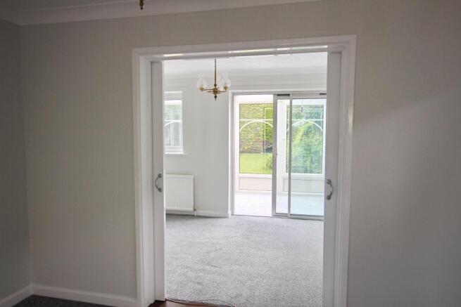 LOUNGE TO DINING ROOM