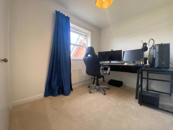 Photo 8