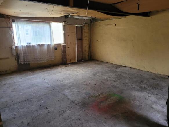 garage.JPG