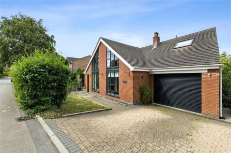 Chapel Road, Rowledge, Farnham, Surrey, GU10
