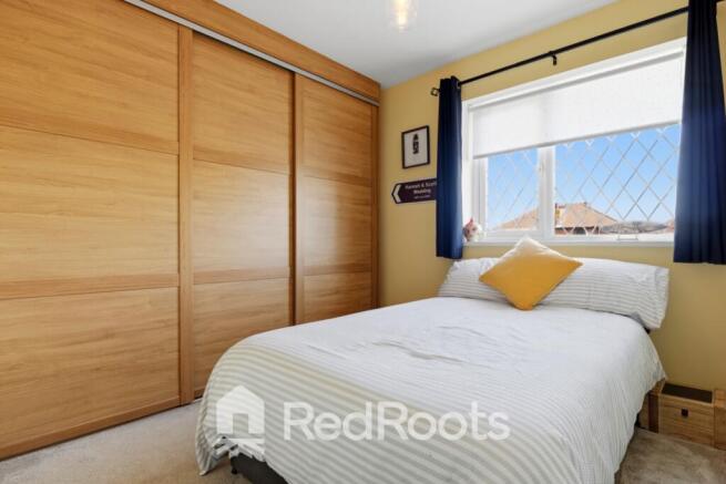 3 bed Semi-Detached for sale Image 10