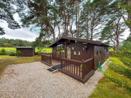 10 Heatherwood Park, Dornoch, Sutherland IV25 3QJ
