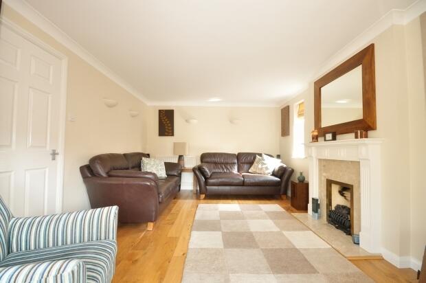Lounge 1