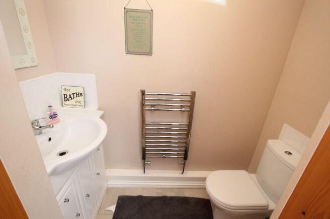 Cloakroom/WC