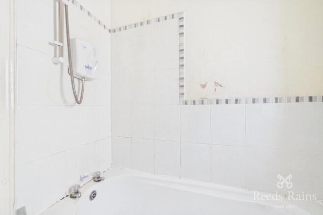 2 bed Semi-Detached for sale Image 11
