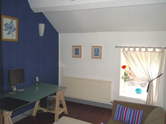 Photo 9