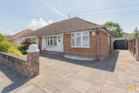 Grampian Way | Moreton | CH46