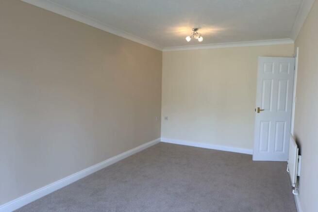 LIVING ROOM(2)