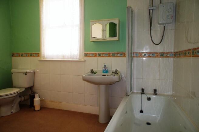 Photo 8