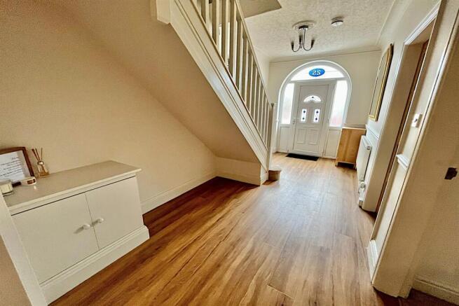 Entrance Hallway 