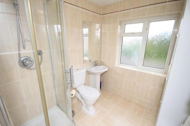 SHOWER ROOM/W.C.