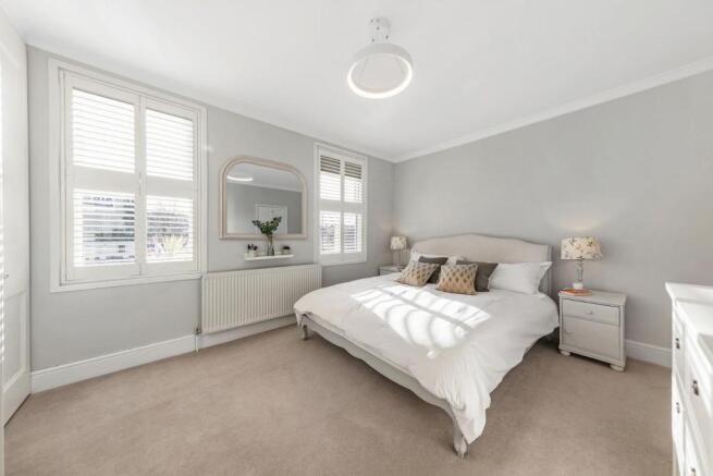 Bedroom (1).jpg