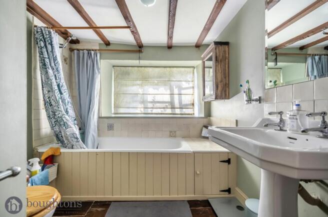 Bathroom & Utility