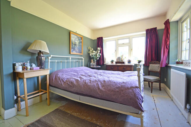 bed 1