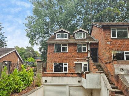 Elm Bank Drive, Mapperley Park, Nottingham, NG3 5AL