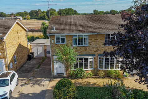 Waterloo Crescent, Wokingham, RG40