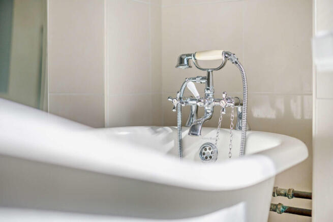 8659306-interior0...