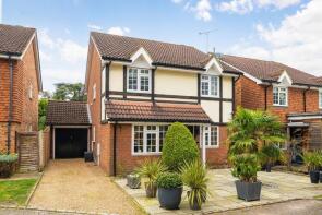 4, Village Close, Weybridge KT13 9HF