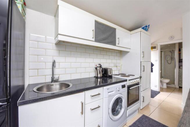 annexe kitchen.jpg