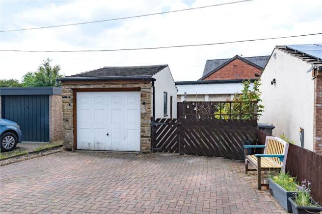 2 bed Terraced for sale Image 12