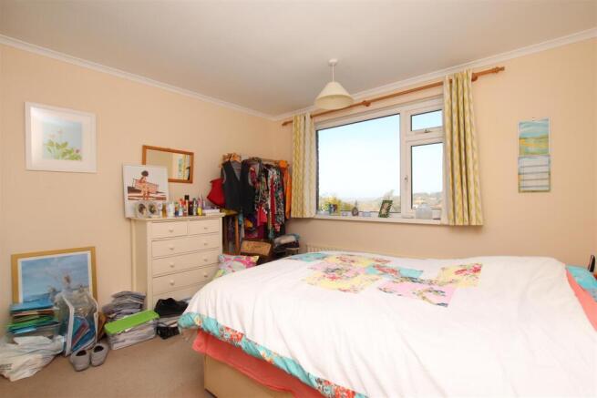 Bedroom 1.JPG