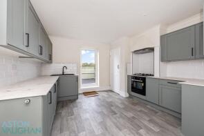 1a, Beechview Parade, Walshes Road, Crowborough TN6 3RA