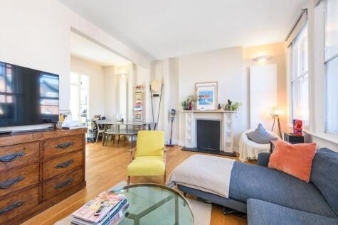 Heath Street, Hampstead, London, NW3