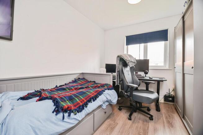 3 bed Semi-Detached for sale Image 10