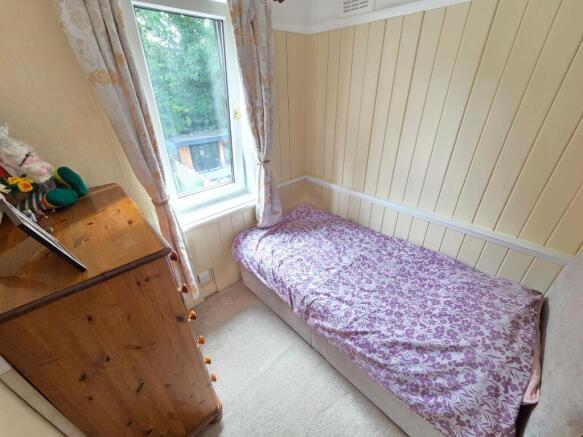 3 bed Semi-Detached for sale Image 7