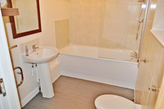 Main bathroom