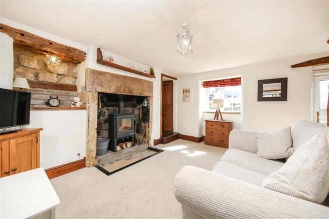 Sitting Room4.jpg