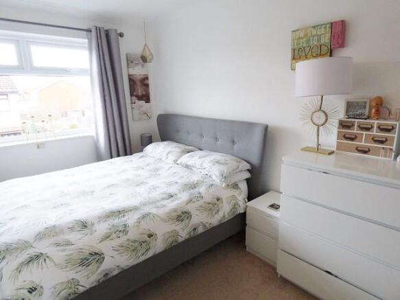 Bedroom 1 - 2