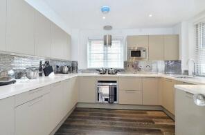 Flat 8, 16 18 Victoria Chambers, Strutton Ground, London SW1P 2HP