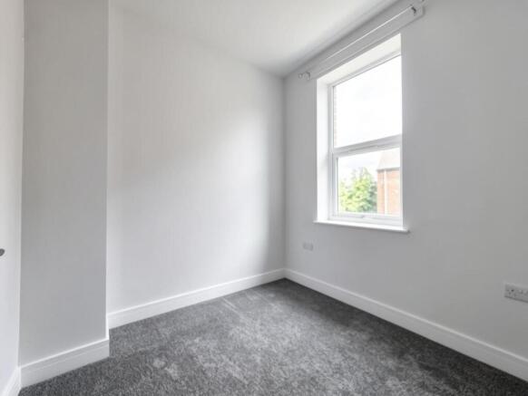 3 bed Terraced to rent Image 8