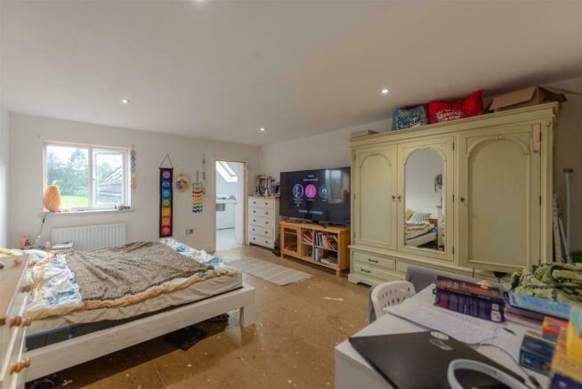 east end bedroom.jpeg