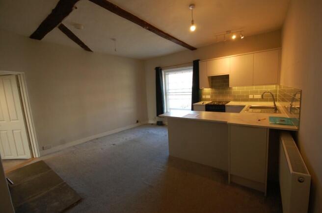 Lounge/Kitchen Area