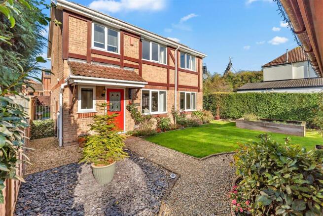 4-bed house on New Road, Stoke Gifford, £560,000