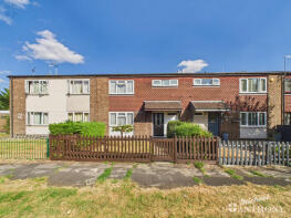 142, Fowler Road, Aylesbury HP19 7QJ