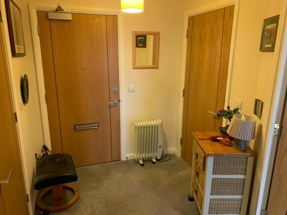 Photo 3