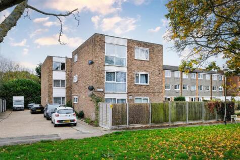 Ronver Lodge, Chingford