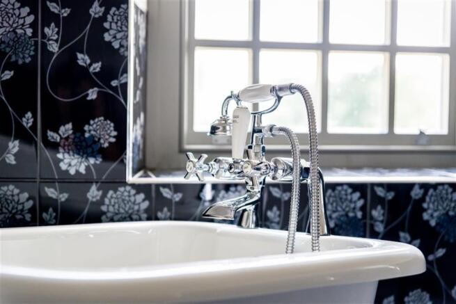 HOUSE BATHROOM