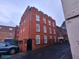 Apartment 10, Kings Court, George Street, Bridgwater TA6 3FA