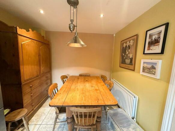 DINING KITCHEN