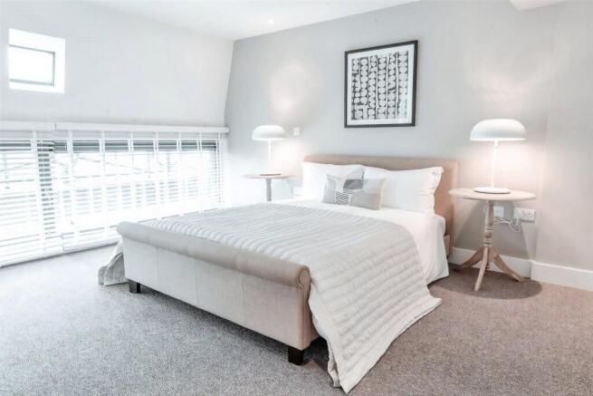 2 bed Flat to rent Image 11