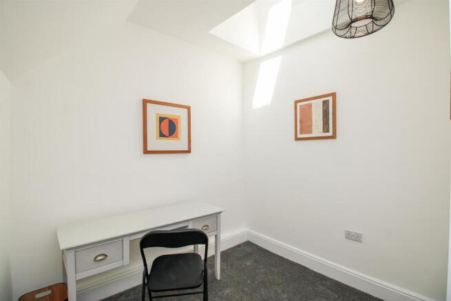 2 bed Cottage to rent Image 12